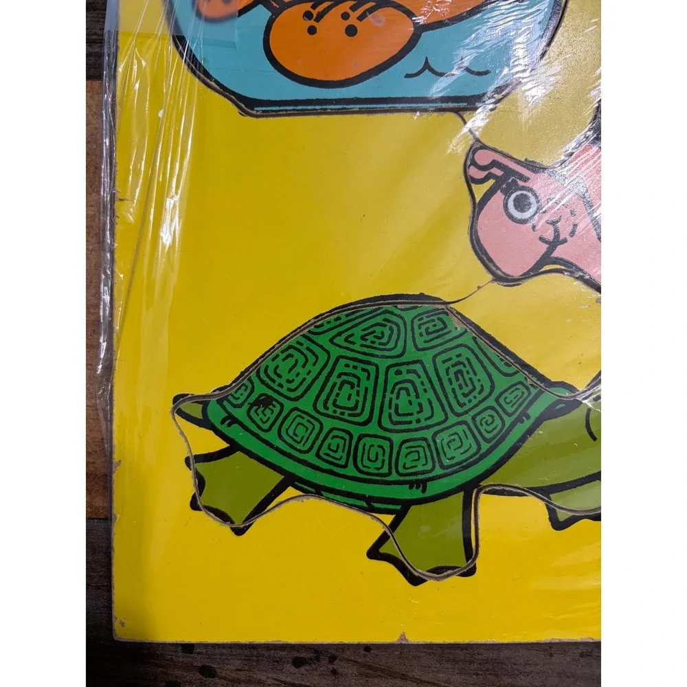 Playskool defects pictured